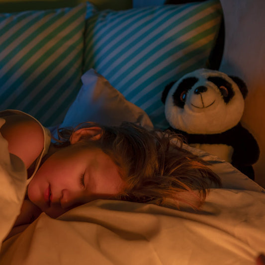 Vaak plassen in de nacht, waarom doet mijn kind dit en wat helpt echt? - Dryly®